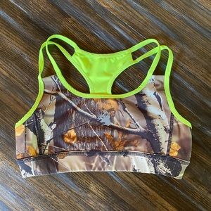 REVERSIBLE neon and camo sports bra!